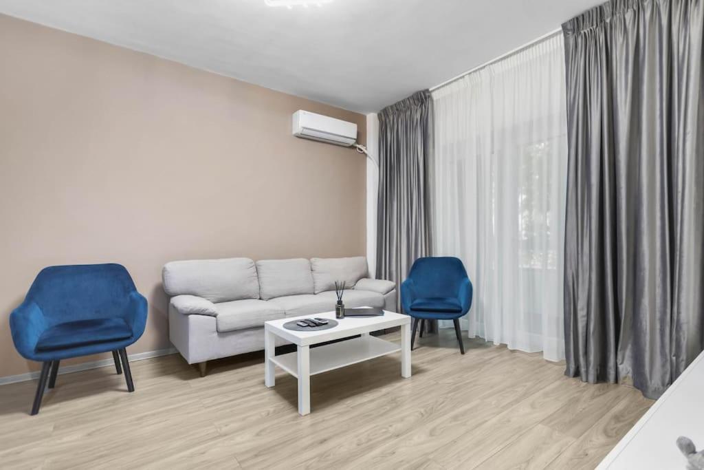 Heart Of Bucharest #Victoriei Apartment Exterior photo